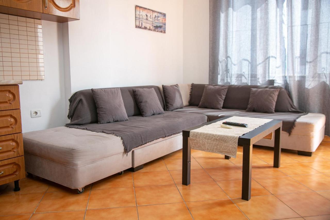 A&B Apartment Golem  Esterno foto