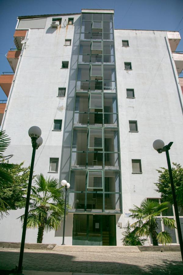 A&B Apartment Golem  Esterno foto